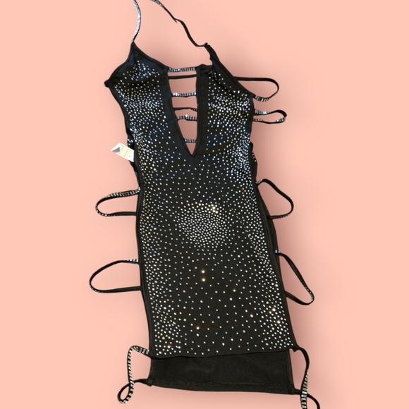 Black Studded Blackless elegant dress - Picture 1 of 3